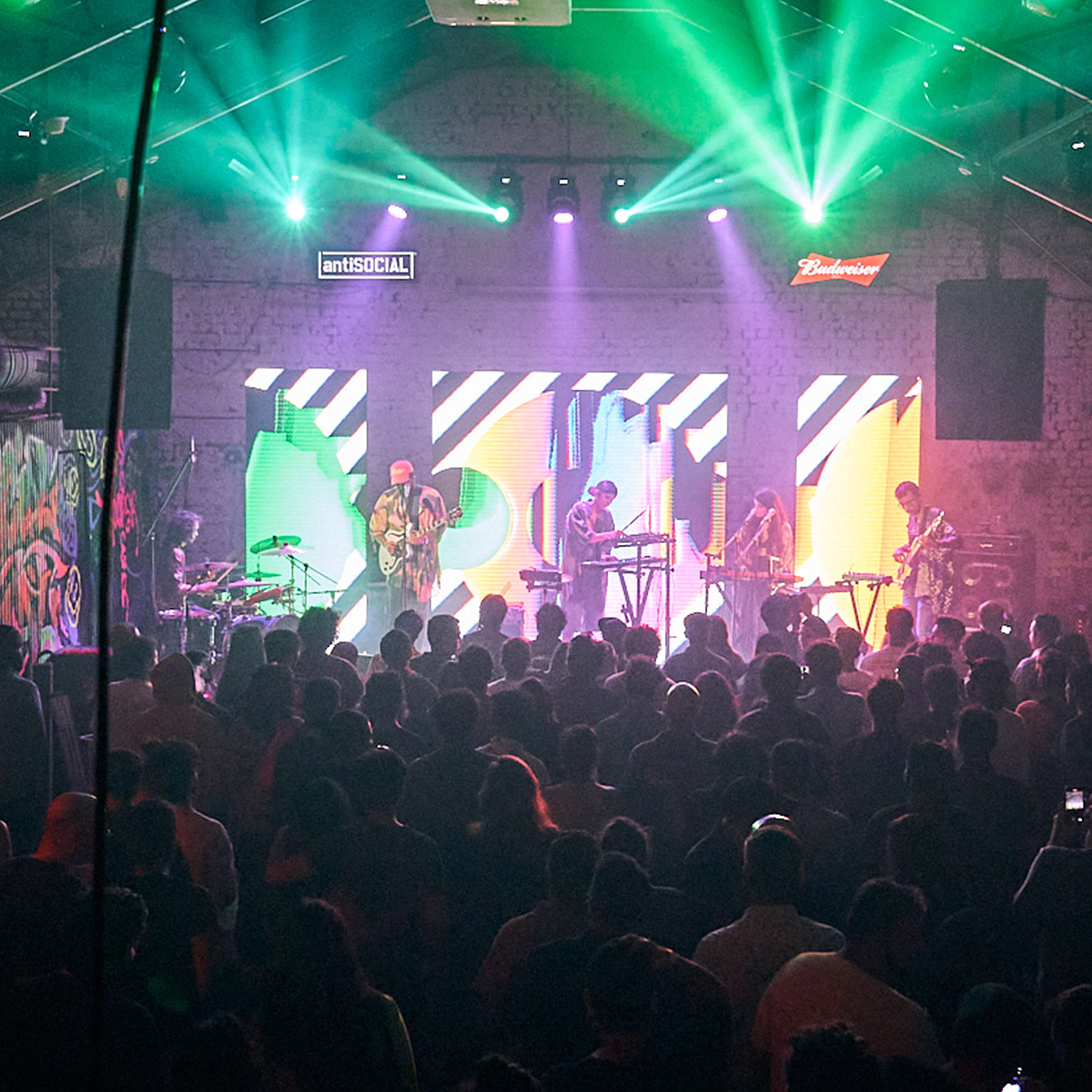 Live Visuals x Sandunes (2022-23)